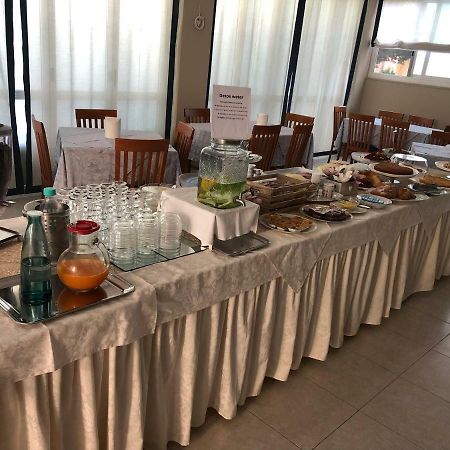 Hotel Corallo Пінето Екстер'єр фото